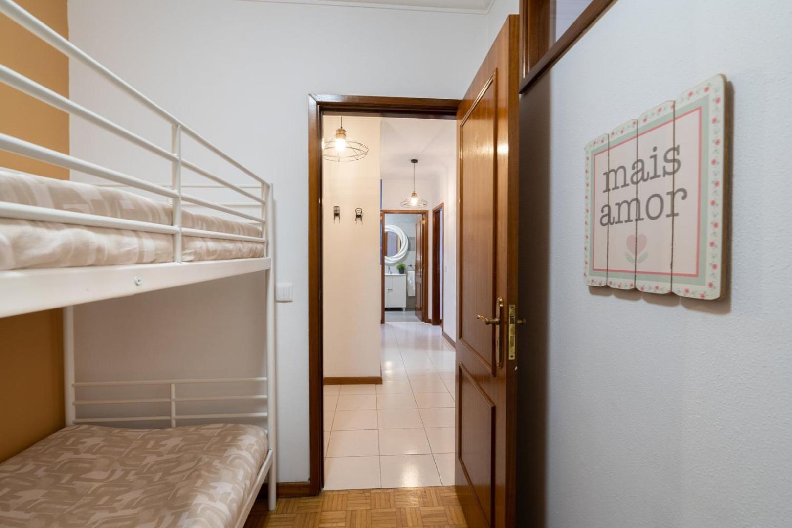 Guestready - Modern 2Br Flat In Vila Nova De Gaia ポルト エクステリア 写真